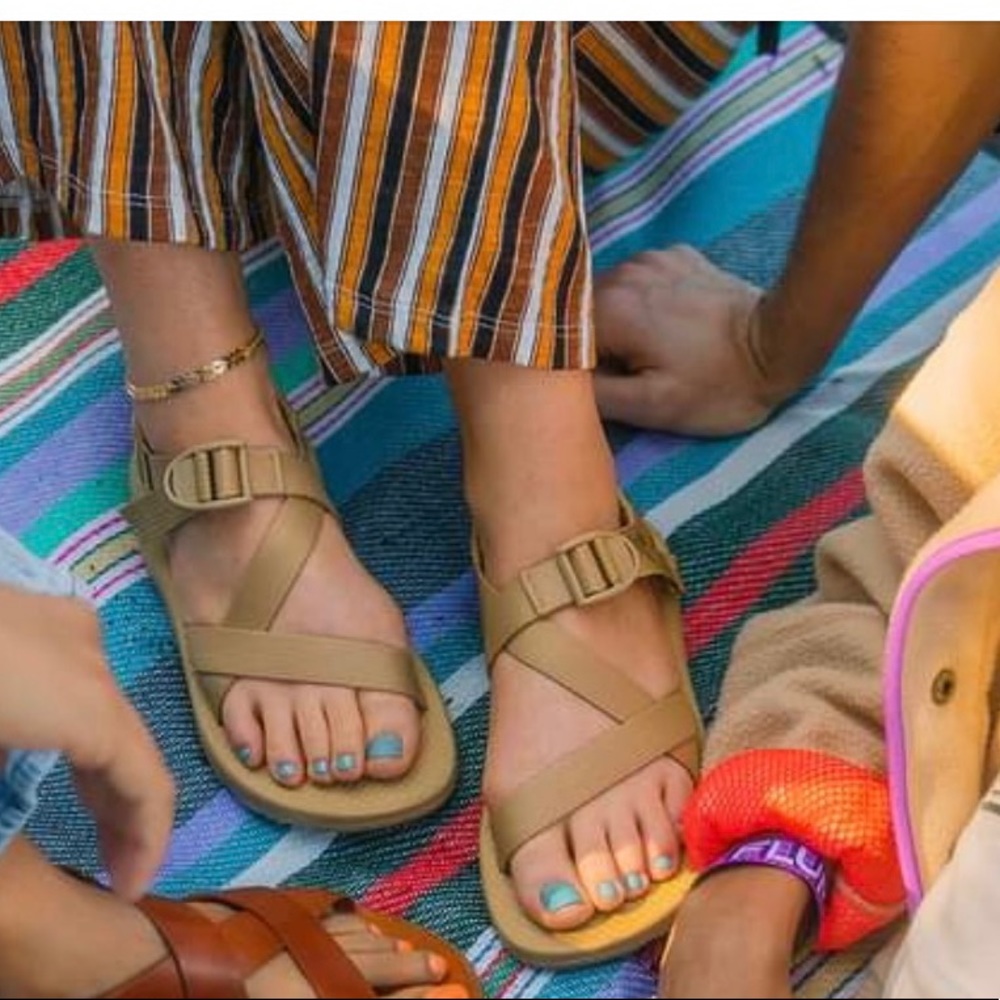 Bone Brown Chacos